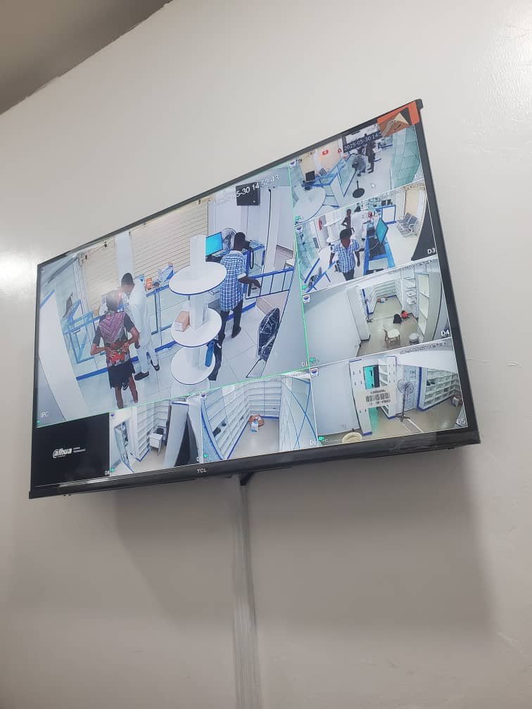 Home cctv installation in a pharmacy by cumont